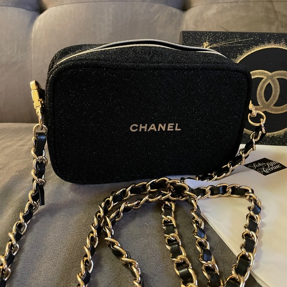 SOLD DO NOT BUY Authentic Chanel Lipgloss Trio - Picture 4 of 6